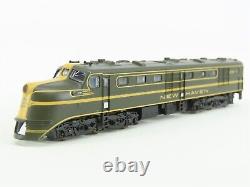 N Life-Like Proto Hobby Quality 7737 NH New Haven DL-109 Diesel #0709 with DCC