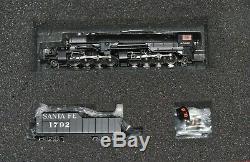 N Scale Walthers Heritage 920-90100 AT&SF #1792 w Sound & DCC 2-8-8-2 Steam Loco