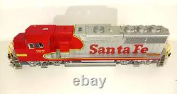 Novelty AML GP 60M Santa Fe beautiful Diesel Locomotive / DCC Interface