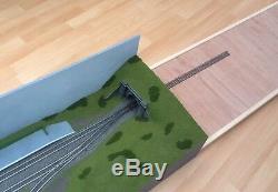 OO gauge Model Railway Layout Two Sections (4 1/2ft x 17.5) DC or DCC Stanton