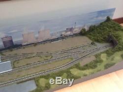 OO gauge Model Railway Layout Two Sections 5 1/2ft x 17.5 DC or DCC Park Lane