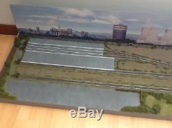 OO gauge Model Railway Layout Two Sections 5 1/2ft x 17.5 DC or DCC Park Lane