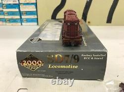 Proto 2000 HO Scale SD7 EMD Demo Powered Locomotive With DCC and Sound #990 NOS