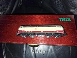 TRIX 12391 Diesel Locomotive BR 218 DB Epoche IV N Gauge DCC Sound (TRIX-CLUB)