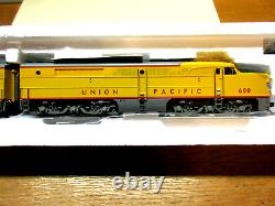 Trix Marklin 22805 HO Pa-1 AA Diesel Locomotive Set Union Pacific #600 601 DCC