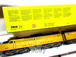 Trix Marklin 22805 HO Pa-1 AA Diesel Locomotive Set Union Pacific #600 601 DCC