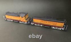 Union Pacific EMD TR5 Cow Calf DC/DCC, sound, lights set of 2 w dynamic brakes