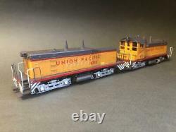 Union Pacific EMD TR5 Cow Calf DC/DCC, sound, lights set of 2 w dynamic brakes